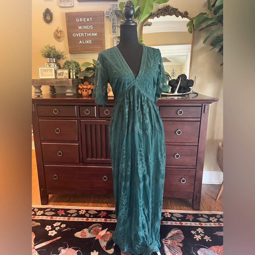 Pink blush Elegant Teal Lace Dress Sz M